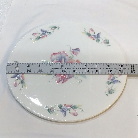 READ Aynsley “Little Sweetheart” cake serving plate - Picture 6 of 6